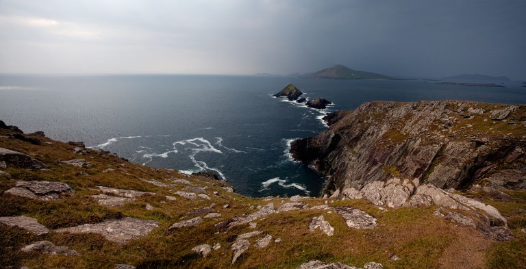 sleahead at dingle peninsula ireland ocean
