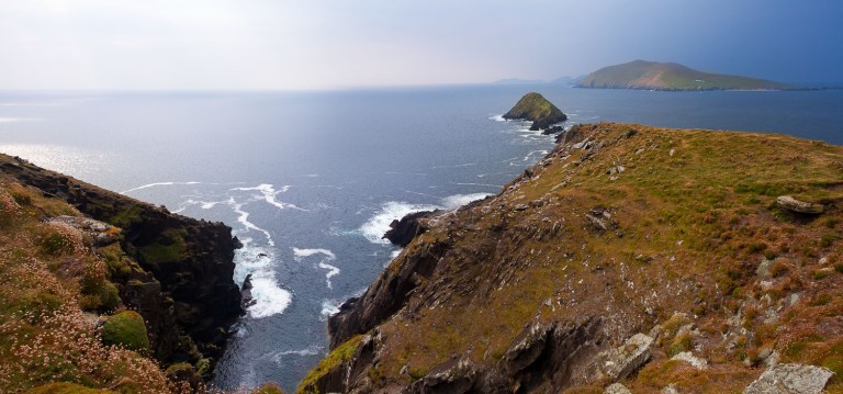 sleahead at dingle peninsula ireland ocean